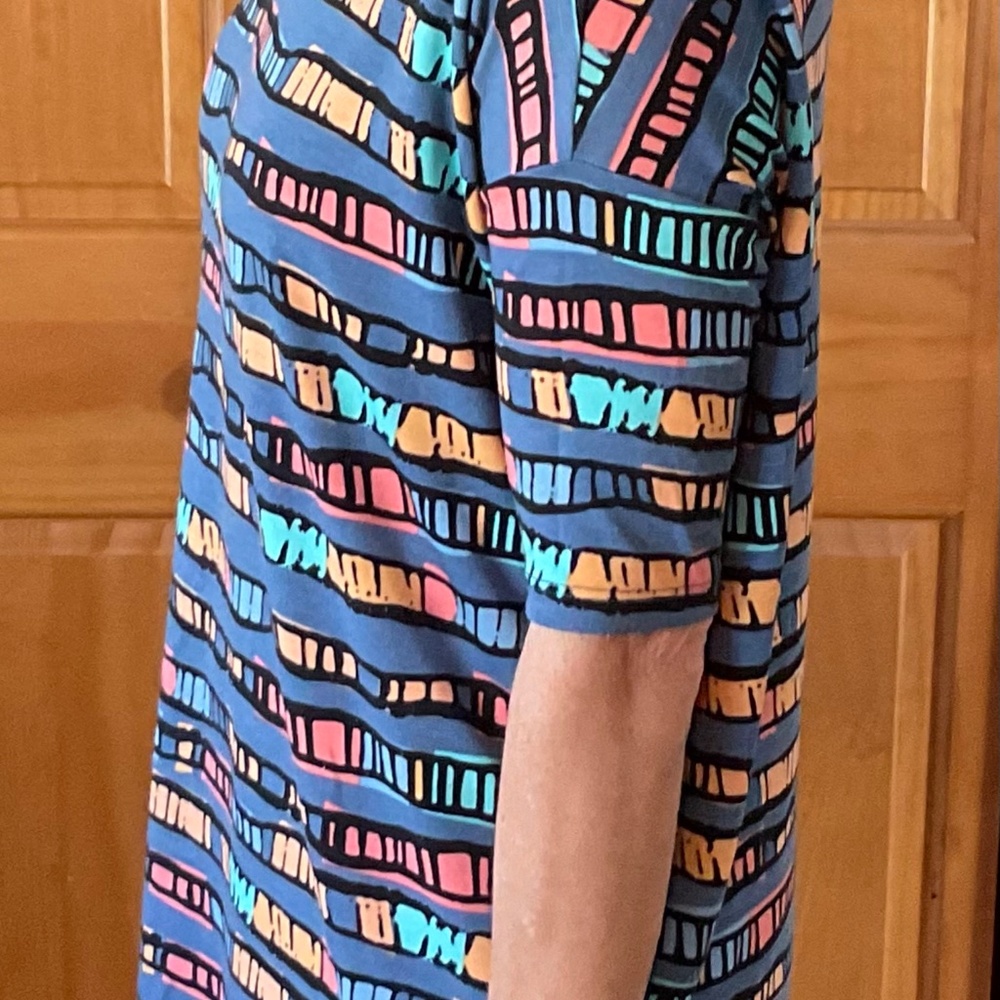 Patterned Lularoe Irma - Picture 2 of 3